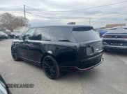 ✅ 2023 Land Rover Range Rover Autobiography • VIN: SALK19E72PA010896 • Lot: 92743335. Wystawiony na Copart z przebiegiem 36 701 mil. Bezpłatny archiwum sprzedaży aukcyjnych z USA i szczegółowy raport historii pojazdu na DreamBid. Zdjęcie 2.