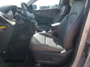 ✅ 2018 Hyundai Santa Fe 2.4L • VIN: 5XYZU3LB4JG517646 • Лот: 64790204. Опубликован ранее на Copart с пробегом 82 436 миль. Бесплатный доступ к архиву аукционных продаж из США и подробный отчёт об истории автомобиля на DreamBid. Изображение 7.