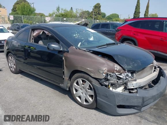 ✅ 2009 Honda Civic LX • VIN: 2HGFG11619H506008 • Lot: 42086600. Listed on IAAI with 182,563 mi. Free auction sales archive from the USA and detailed vehicle history report at DreamBid. Image 13.