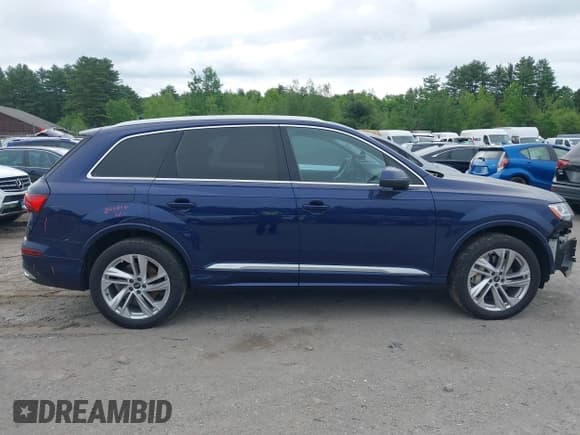 ✅ 2021 Audi Q7 Premium Plus • VIN: WA1LXAF75MD017825 • Lot: 42343727. Listed on IAAI with 102,126 mi. Free auction sales archive from the USA and detailed vehicle history report at DreamBid. Image 14.