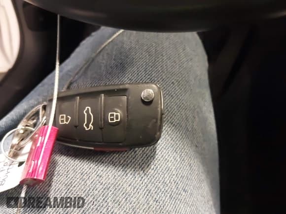 ✅ 2018 Audi Q3 Premium • VIN: WA1BCCFSXJR011072 • Лот: 42707503. Опубликован ранее на IAAI с пробегом 48 788 миль. Бесплатный доступ к архиву аукционных продаж из США и подробный отчёт об истории автомобиля на DreamBid. Изображение 11.