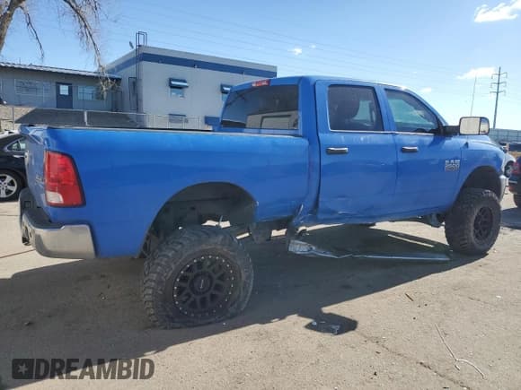 ✅ 2015 Ram 2500 Tradesman • VIN: 3C6TR5CT0FG566418 • Lot: 41986405. Wystawiony na Copart z przebiegiem 101 287 mil. Bezpłatny archiwum sprzedaży aukcyjnych z USA i szczegółowy raport historii pojazdu na DreamBid. Zdjęcie 3.