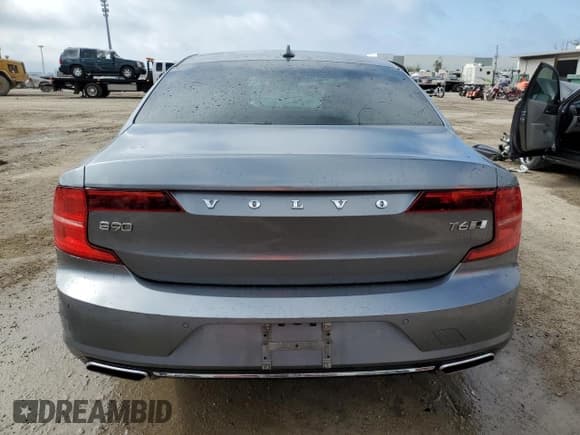 ✅ 2017 Volvo S90 Inscription • VIN: YV1A22ML5H1007346 • Лот: 43283223. Опубликован ранее на Copart с пробегом 73 638 миль. Бесплатный доступ к архиву аукционных продаж из США и подробный отчёт об истории автомобиля на DreamBid. Изображение 6.