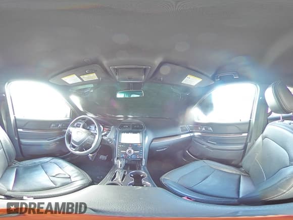 ✅ 2018 Ford Explorer Limited • VIN: 1FM5K7F84JGB80528 • Lot: 92276405. Wystawiony na Copart z przebiegiem 99 973 mil. Bezpłatny archiwum sprzedaży aukcyjnych z USA i szczegółowy raport historii pojazdu na DreamBid. Zdjęcie 16.