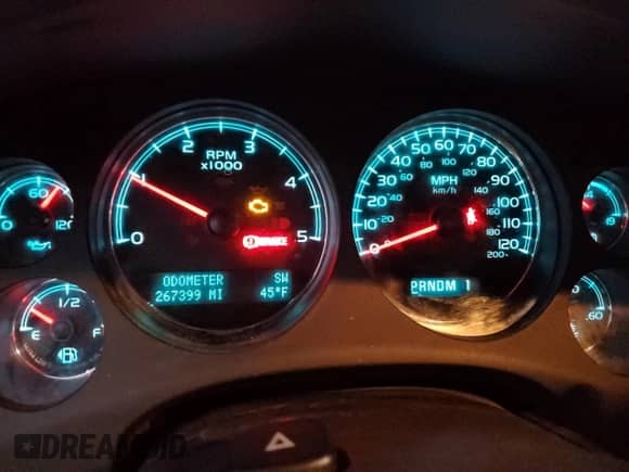 2011 Chevrolet Silverado 3500HD DRW LTZ с VIN 1GC4K1C81BF132820, выставлен на аукционе Copart как лот 71804524 с пробегом 267 399 миль миль и Чистый • Clean title. История ставок и продаж доступна на DreamBid. Изображение 9.