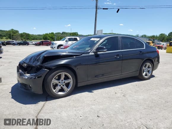 ✅ 2015 BMW 3 Series 328i • VIN: WBA3A5G57FNS82980 • Lot: 57552205. Wystawiony na Copart z przebiegiem 149 744 mil. Bezpłatny archiwum sprzedaży aukcyjnych z USA i szczegółowy raport historii pojazdu na DreamBid. Zdjęcie 1.