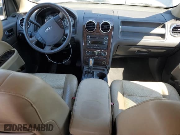 ✅ 2008 Ford Taurus X Eddie Bauer • VIN: 1FMDK08W38GA36476 • Lot: 54577785. Listed on Copart with 171,698 mi. Free auction sales archive from the USA and detailed vehicle history report at DreamBid. Image 8.