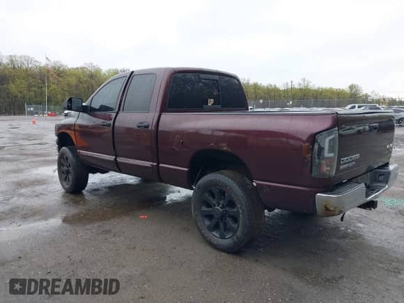 2004 Dodge 3500 ST z VIN 3D7LU38C44G208973, wystawiony jako IAAI lot #41966078 z przebiegiem 268 093 mil mil oraz . Historia ofert i sprzedaży dostępna na DreamBid. Obrazek 3.