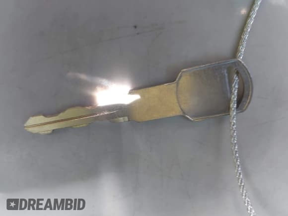 ✅ 2006 Chevrolet Silverado 1500 LT1 • VIN: 2GCEC13T461242537 • Лот: 43057077. Опубликован ранее на IAAI с пробегом Не указан. Бесплатный доступ к архиву аукционных продаж из США и подробный отчёт об истории автомобиля на DreamBid. Изображение 11.