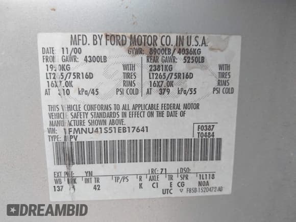 ✅ 2001 Ford Excursion XLT • VIN: 1FMNU41S51EB17641 • Lot: 42420753. Wystawiony na IAAI z przebiegiem 218 460 mil. Bezpłatny archiwum sprzedaży aukcyjnych z USA i szczegółowy raport historii pojazdu na DreamBid. Zdjęcie 9.