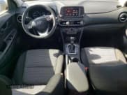 ✅ 2020 Hyundai Kona SE • VIN: KM8K12AA1LU443775 • Лот: 51356384. Опубликован ранее на Copart с пробегом 86 018 миль. Бесплатный доступ к архиву аукционных продаж из США и подробный отчёт об истории автомобиля на DreamBid. Изображение 8.