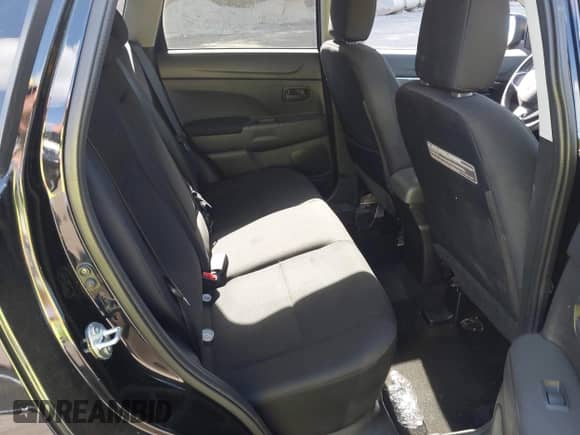 2015 Mitsubishi Outlander ES с VIN 4A4AR3AU6FE048183, выставлен на аукционе IAAI как лот 43056575 с пробегом 54 137 миль миль и . История ставок и продаж доступна на DreamBid. Изображение 8.