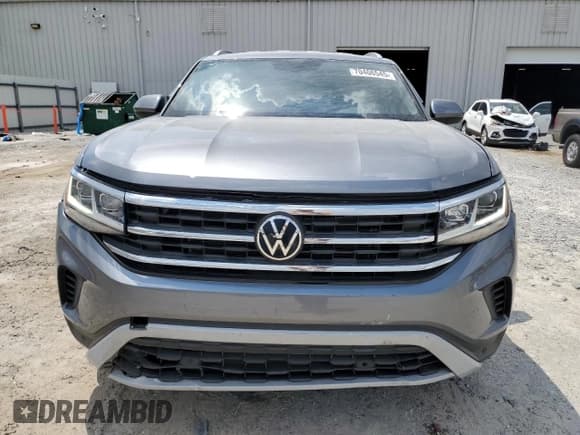 ✅ 2021 Volkswagen Atlas SE • VIN: 1V2WC2CA1MC215164 • Lot: 70406545. Listed on Copart with 30,099 mi. Free auction sales archive from the USA and detailed vehicle history report at DreamBid. Image 5.
