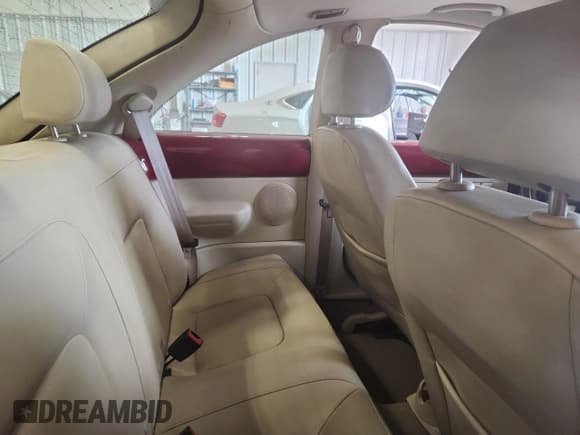 ✅ 2007 Volkswagen Beetle • VIN: 3VWRW31C27M520351 • Лот: 90313395. Опубликован ранее на Copart с пробегом 36 546 миль. Бесплатный доступ к архиву аукционных продаж из США и подробный отчёт об истории автомобиля на DreamBid. Изображение 10.