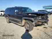 ✅ 2002 Chevrolet Suburban LT • VIN: 3GNGC26G22G287790 • Лот: 82716634. Опубликован ранее на Copart с пробегом 195 790 миль. Бесплатный доступ к архиву аукционных продаж из США и подробный отчёт об истории автомобиля на DreamBid. Изображение 4.