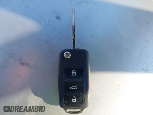 ✅ 2012 Volkswagen Jetta • VIN: 3VW1K7AJ2CM341980 • Lot: 42922882. Listed on IAAI with 78,626 mi. Free auction sales archive from the USA and detailed vehicle history report at DreamBid. Image 11.