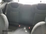 ✅ 2010 Hyundai Genesis Coupe • VIN: KMHHT6KD0AU035334 • Lot: 59239695. Wystawiony na Copart z przebiegiem 88 910 mil. Bezpłatny archiwum sprzedaży aukcyjnych z USA i szczegółowy raport historii pojazdu na DreamBid. Zdjęcie 10.