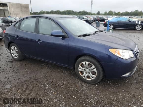 2010 Hyundai Elantra GLS z VIN KMHDU4ADXAU182004, wystawiony jako Copart lot #72722874 z przebiegiem 98 617 mil mil oraz Czysty tytuł • Clean title. Historia ofert i sprzedaży dostępna na DreamBid. Obrazek 4.