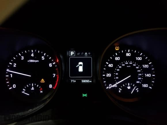 ✅ 2017 Hyundai Santa Fe 2.4L • VIN: 5NMZUDLB9HH023028 • Лот: 63816043. Опубликован ранее на Copart с пробегом 59 092 миль. Бесплатный доступ к архиву аукционных продаж из США и подробный отчёт об истории автомобиля на DreamBid. Изображение 9.