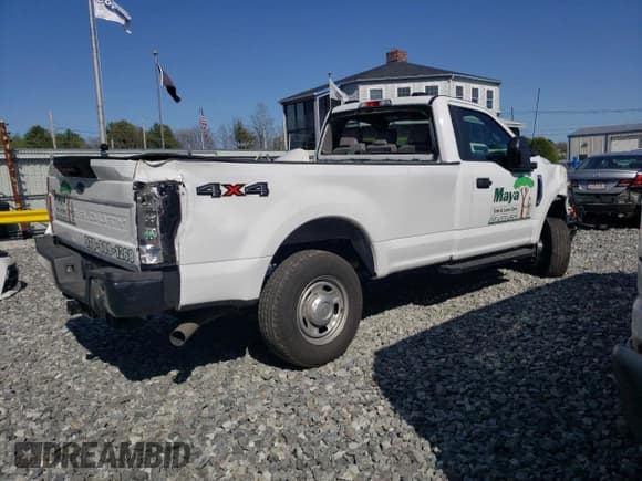 ✅ 2022 Ford F-250 XL • VIN: 1FTBF2B66NEE29514 • Lot: 54845425. Listed on Copart with 14,601 mi. Free auction sales archive from the USA and detailed vehicle history report at DreamBid. Image 3.