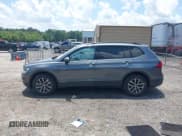 ✅ 2021 Volkswagen Tiguan S • VIN: 3VV1B7AX5MM148491 • Lot: 42561437. Listed on IAAI with 54,084 mi. Free auction sales archive from the USA and detailed vehicle history report at DreamBid. Image 14.