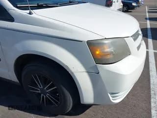 ✅ 2008 Dodge Grand Caravan SE • VIN: 2D8HN44H98R673397 • Lot: 43531615. Wystawiony na IAAI z przebiegiem 268 146 mil. Bezpłatny archiwum sprzedaży aukcyjnych z USA i szczegółowy raport historii pojazdu na DreamBid. Zdjęcie 6.