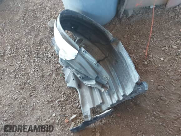 2010 Hyundai Genesis с VIN KMHGC4DF7AU105569, выставлен на аукционе IAAI как лот 43536602 с пробегом 191 093 миль миль и . История ставок и продаж доступна на DreamBid. Изображение 12.