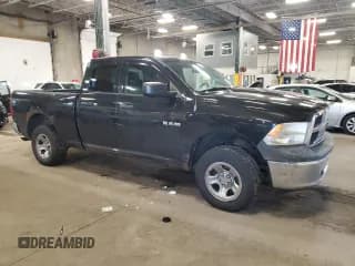 ✅ 2010 Dodge 1500 ST • VIN: 1D7RV1GP1AS142466 • Lot: 62611305. Wystawiony na Copart z przebiegiem 283 255 mil. Bezpłatny archiwum sprzedaży aukcyjnych z USA i szczegółowy raport historii pojazdu na DreamBid. Zdjęcie 4.