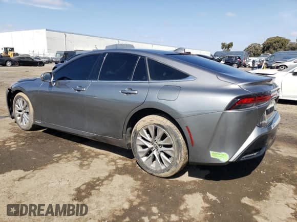 ✅ 2022 Toyota Mirai XLE • VIN: JTDAAAAA6NA007566 • Lot: 70970994. Wystawiony na Copart z przebiegiem 20 775 mil. Bezpłatny archiwum sprzedaży aukcyjnych z USA i szczegółowy raport historii pojazdu na DreamBid. Zdjęcie 2.