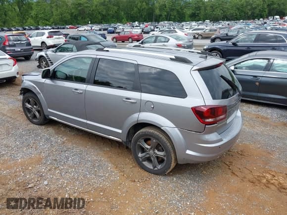✅ 2016 Dodge Journey Crossroad • VIN: 3C4PDCGG1GT107577 • Лот: 42278767. Опубликован ранее на IAAI с пробегом 187 510 миль. Бесплатный доступ к архиву аукционных продаж из США и подробный отчёт об истории автомобиля на DreamBid. Изображение 3.