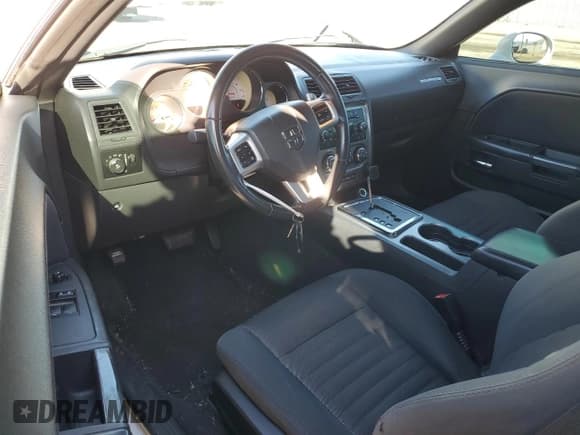 ✅ 2012 Dodge Challenger R/T Plus • VIN: 2C3CDYBT9CH144822 • Lot: 48361915. Listed on Copart with 176,162 mi. Free auction sales archive from the USA and detailed vehicle history report at DreamBid. Image 8.