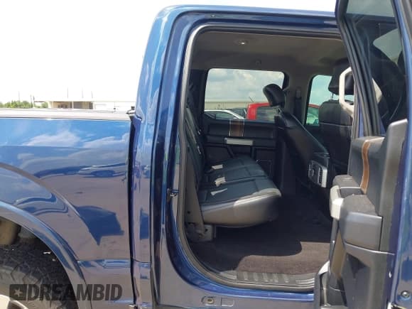 ✅ 2016 Ford F-150 XLT • VIN: 1FTEW1EG8GKF54711 • Лот: 43142931. Опубликован ранее на IAAI с пробегом 101 593 миль. Бесплатный доступ к архиву аукционных продаж из США и подробный отчёт об истории автомобиля на DreamBid. Изображение 8.