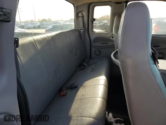 ✅ 1999 Dodge 2500 • VIN: 1B7KC23Z8XJ628799 • Лот: 91405715. Опубликован ранее на Copart с пробегом 98 292 миль. Бесплатный доступ к архиву аукционных продаж из США и подробный отчёт об истории автомобиля на DreamBid. Изображение 10.