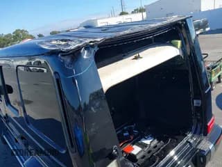 ✅ 2022 Mercedes-Benz G 550 • VIN: W1NYC6BJ9NX443788 • Lot: 43462763. Wystawiony na IAAI z przebiegiem 9 522 mil. Bezpłatny archiwum sprzedaży aukcyjnych z USA i szczegółowy raport historii pojazdu na DreamBid. Zdjęcie 6.