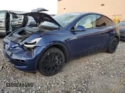 ✅ 2022 Tesla Model Y Long Range • VIN: 7SAYGDEE6NF393251 • Lot: 93039045. Wystawiony na Copart z przebiegiem Nie podano. Bezpłatny archiwum sprzedaży aukcyjnych z USA i szczegółowy raport historii pojazdu na DreamBid. Zdjęcie 1.