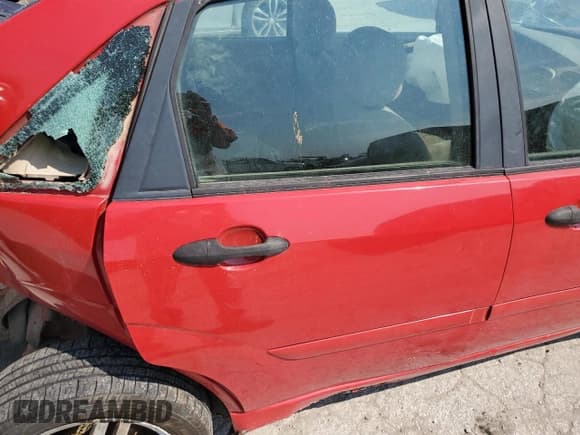 ✅ 2003 Ford Focus SE • VIN: 1FAFP34P13W134344 • Лот: 80362335. Опубликован ранее на Copart с пробегом Не указан. Бесплатный доступ к архиву аукционных продаж из США и подробный отчёт об истории автомобиля на DreamBid. Изображение 10.