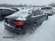 ✅ 2013 Audi S8 • VIN: WAUD2AFD1DN028715 • Lot: 44922245. Wystawiony na Copart z przebiegiem 133 047 mil. Bezpłatny archiwum sprzedaży aukcyjnych z USA i szczegółowy raport historii pojazdu na DreamBid. Zdjęcie 3.