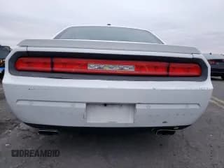 ✅ 2014 Dodge Challenger SXT • VIN: 2C3CDYAG7EH234140 • Lot: 83423914. Wystawiony na Copart z przebiegiem 86 237 mil. Bezpłatny archiwum sprzedaży aukcyjnych z USA i szczegółowy raport historii pojazdu na DreamBid. Zdjęcie 6.