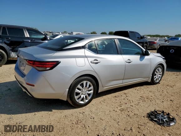 ✅ 2023 Nissan Sentra S • VIN: 3N1AB8BV9PY273575 • Lot: 86139005. Wystawiony na Copart z przebiegiem 34 701 mil. Bezpłatny archiwum sprzedaży aukcyjnych z USA i szczegółowy raport historii pojazdu na DreamBid. Zdjęcie 3.