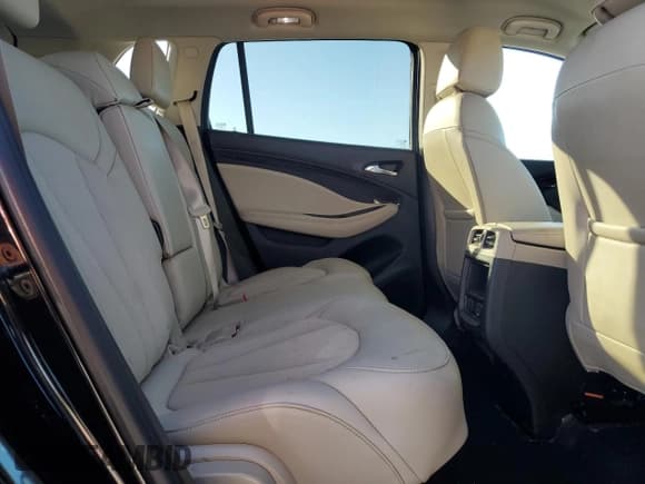 ✅ 2019 Buick Envision Preferred • VIN: LRBFXBSA5KD013991 • Lot: 86820595. Wystawiony na Copart z przebiegiem 27 600 mil. Bezpłatny archiwum sprzedaży aukcyjnych z USA i szczegółowy raport historii pojazdu na DreamBid. Zdjęcie 11.