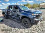 ✅ 2019 Chevrolet Silverado 1500 LT Trail Boss • VIN: 1GCPYFED2KZ400422 • Lot: 89499205. Wystawiony na Copart z przebiegiem 62 336 mil. Bezpłatny archiwum sprzedaży aukcyjnych z USA i szczegółowy raport historii pojazdu na DreamBid. Zdjęcie 4.