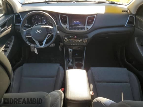 2017 Hyundai Tucson Night Edition с VIN KM8J3CA27HU515719, выставлен на аукционе Copart как лот 68161885 с пробегом 85 796 миль миль и Списание • Salvage title. История ставок и продаж доступна на DreamBid. Изображение 8.