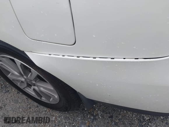 ✅ 2015 Nissan Pathfinder Platinum • VIN: 5N1AR2MN2FC653878 • Lot: 43758939. Listed on IAAI with 109,573 mi. Free auction sales archive from the USA and detailed vehicle history report at DreamBid. Image 17.