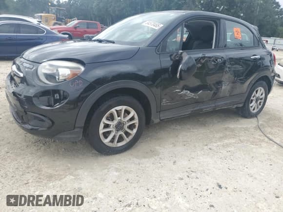 ✅ 2017 FIAT 500X Pop • VIN: ZFBCFXAB5HP610907 • Lot: 84570465. Listed on Copart with 94,955 mi. Free auction sales archive from the USA and detailed vehicle history report at DreamBid. Image 1.