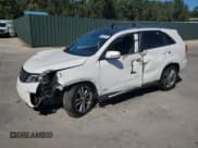 ✅ 2014 Kia Sorento SX Limited • VIN: 5XYKWDA79EG504767 • Лот: 86330035. Опубликован ранее на Copart с пробегом 159 438 миль. Бесплатный доступ к архиву аукционных продаж из США и подробный отчёт об истории автомобиля на DreamBid. Изображение 1.