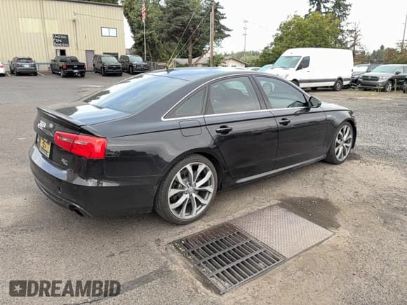 ✅ 2012 Audi A6 Prestige • VIN: WAUHGAFC2CN123342 • Лот: 86270085. Опубликован ранее на Copart с пробегом 109 674 миль. Бесплатный доступ к архиву аукционных продаж из США и подробный отчёт об истории автомобиля на DreamBid. Изображение 4.
