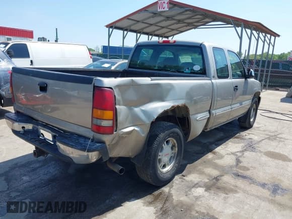 ✅ 2001 GMC Sierra 1500 SLE • VIN: 1GTEK19T31E271805 • Лот: 42167399. Опубликован ранее на IAAI с пробегом 206 202 миль. Бесплатный доступ к архиву аукционных продаж из США и подробный отчёт об истории автомобиля на DreamBid. Изображение 4.