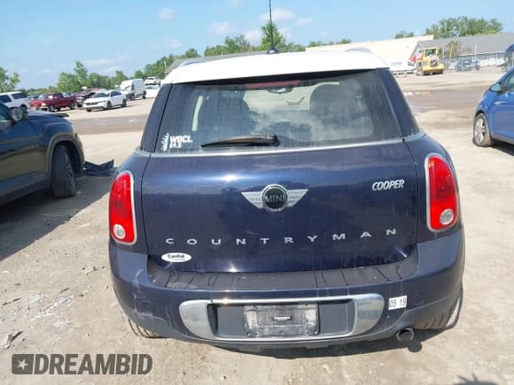 ✅ 2014 MINI Countryman • VIN: WMWZB3C55EWR39737 • Lot: 42964502. Listed on IAAI with 112,473 mi. Free auction sales archive from the USA and detailed vehicle history report at DreamBid. Image 16.