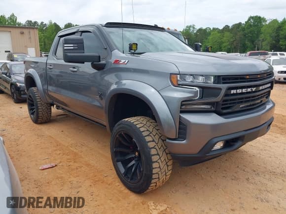 ✅ 2021 Chevrolet Silverado 1500 RST • VIN: 1GCUYEEL1MZ182884 • Lot: 42109846. Wystawiony na IAAI z przebiegiem 60 270 mil. Bezpłatny archiwum sprzedaży aukcyjnych z USA i szczegółowy raport historii pojazdu na DreamBid. Zdjęcie 1.