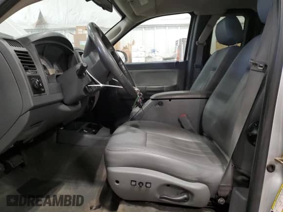 2007 Dodge Dakota SLT with VIN 1D7HW42P87S103724, listed as a Copart auction lot 76830024 with 45,977 mi miles and Non repairable. Bid and sale history available at DreamBid. Image 7.